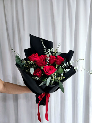 Midnight Rose Bouquet