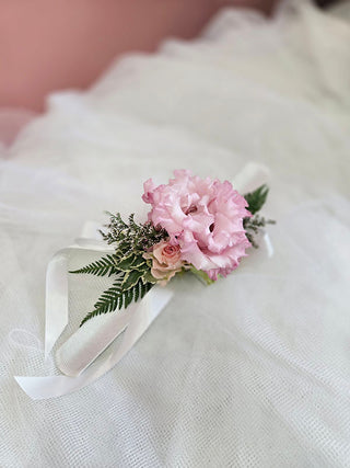 Elegance Corsage