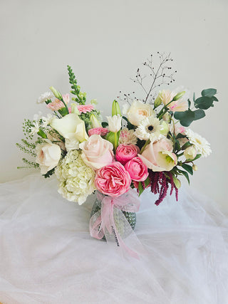 🌸 Mother’s Day Muse: Floral Vase